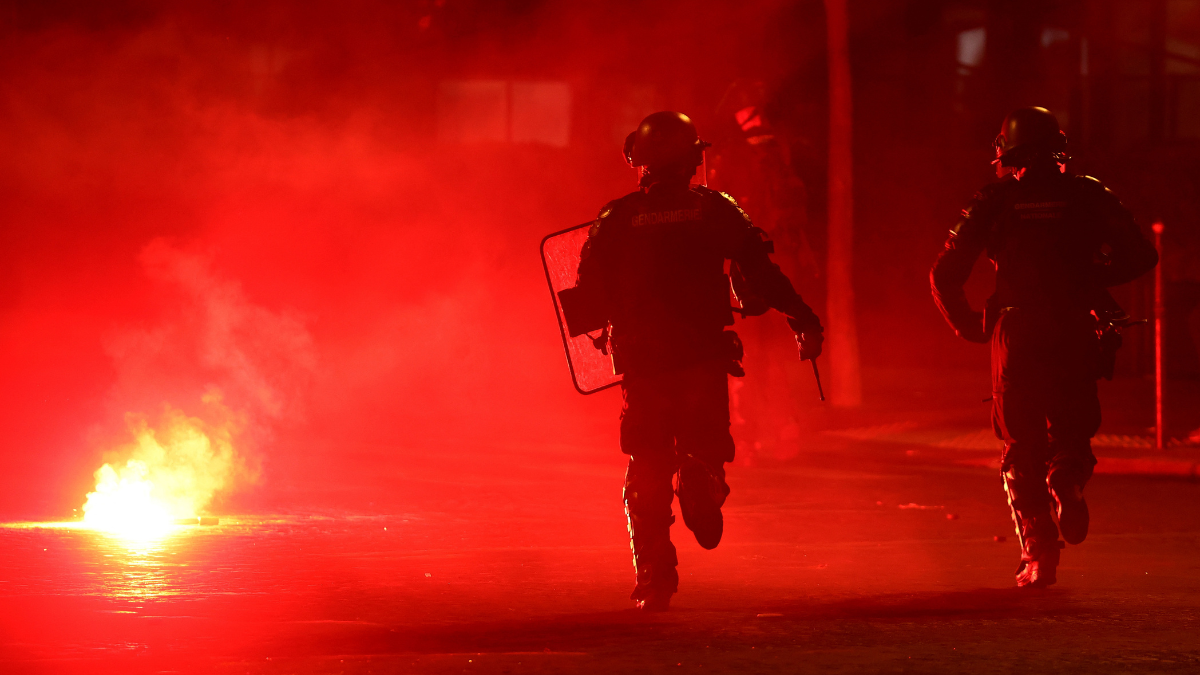 Un muerto y cerca de 800 detenidos durante las celebraciones de la Champions del PSG en Francia