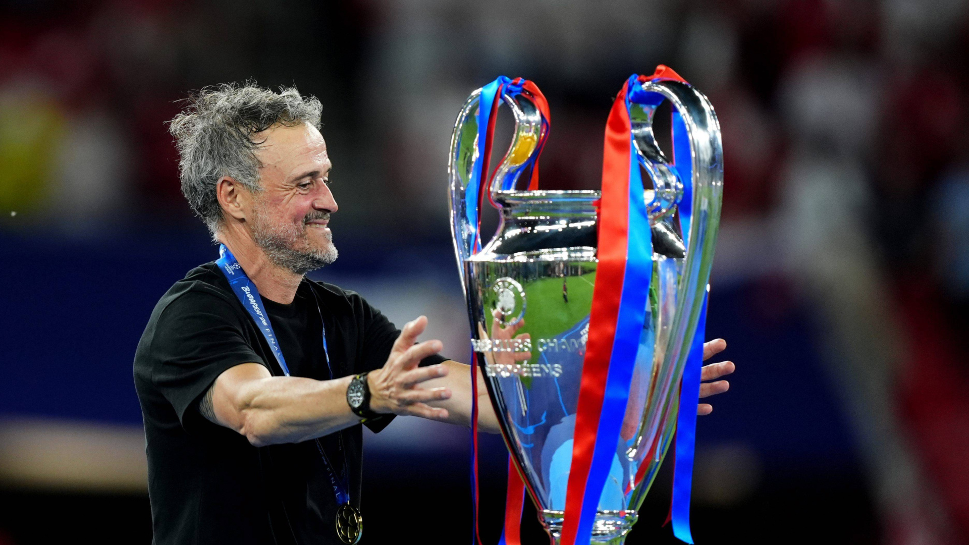 Luis Enrique compara a su PSG con el Real Madrid: "Lo que hemos conseguido solo se lo he visto hacer a ellos"